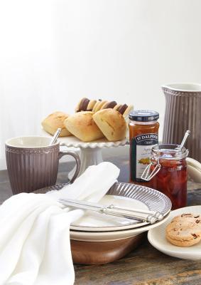 Preview: tasse-mug-becher-schokobraun-greengate-alice-dark-chocolate