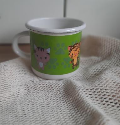 Preview: kinderbecher-gruen-emaille-tiermotive