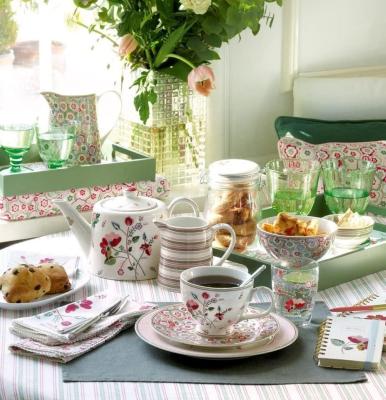 Preview: geschirr-greengate-krug-carola-gestreift