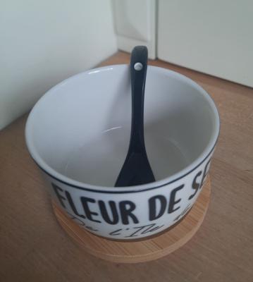 salzdose-fleur de sel-keramik-deckel-loeffel