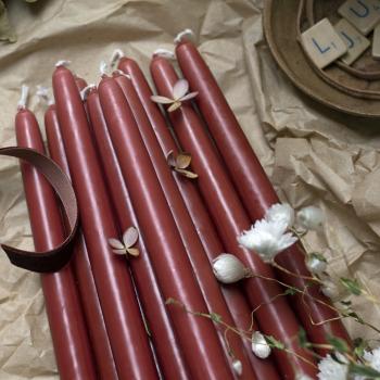 Preview: spitzkerzen-25 cm-terracotta-rotbraun-stearin-tafelkerzen