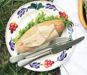 Preview: kleiner-teller-landhaus-blumen-dekor-keramik-17cm