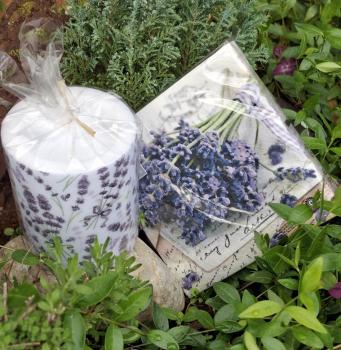 Preview: lunchservietten-33x33-mit-lavendel-motiv-romantisch