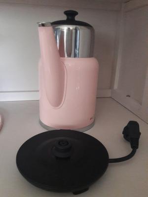 Wasserkocher Retro-Stil rosa