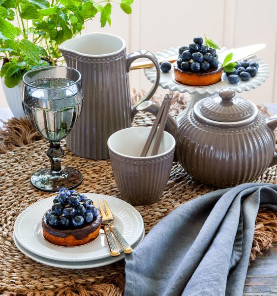 greengate-geschirr-alice-schokoladen-braun-dark chocolate