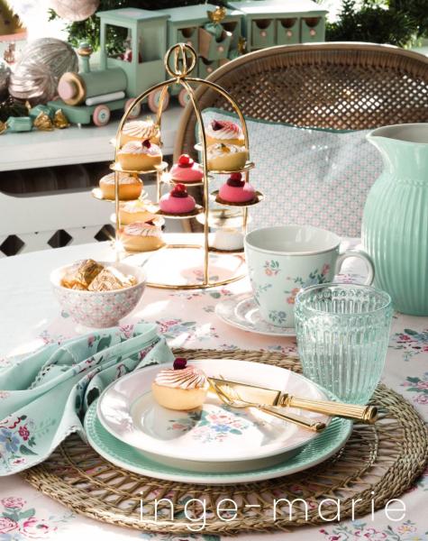 greengate-becher-mit-henkel-inge-marie-mint