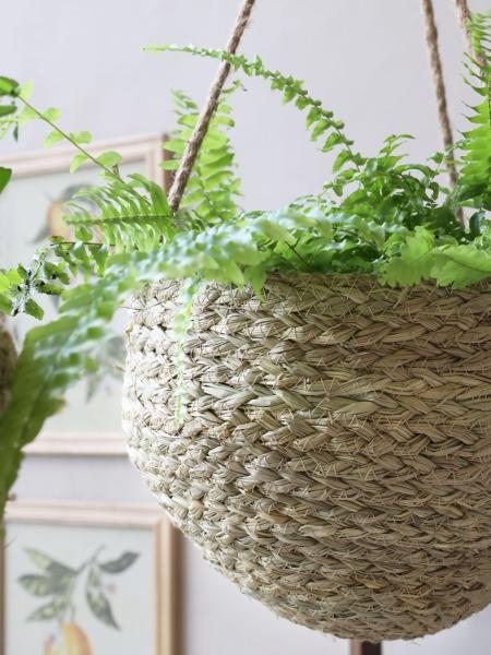 blumenkorb-seegras-natur-haengend