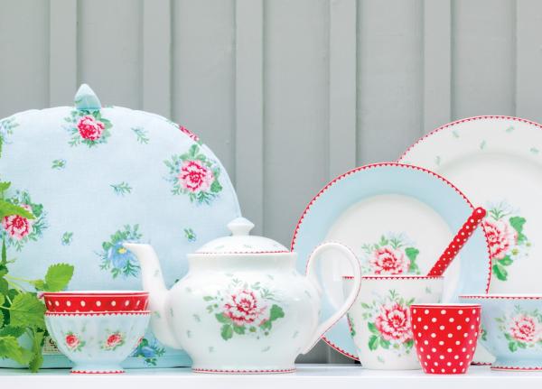 alivia-geschirr-hellblau-gebluemt-greengate