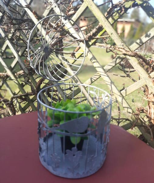 deko-vogelkaefig-grau-vintage-dekor