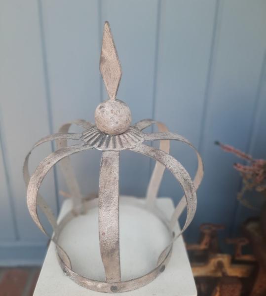 krone-shabby-grau-deko-metall