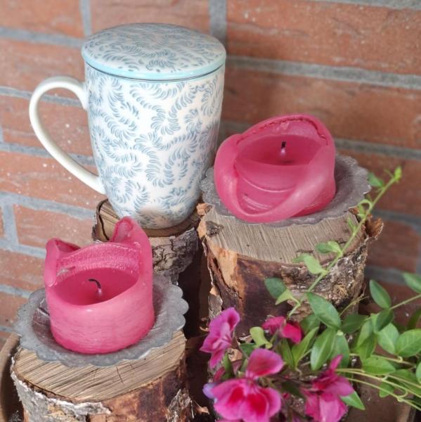 teetasse-mit-sieb-keramik-blau-gemustert