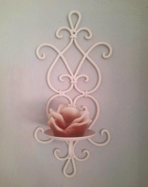 kerzenhalter-wand-deko-eisen-weiss-verschnoerkelt