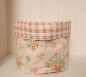 Brotkorb aus Stoff rosa m. Blumen