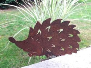 edelrost-igel-zum-schrauben-deko-rostig