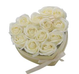 seifenrosen-weiss-vintage-deko-herz